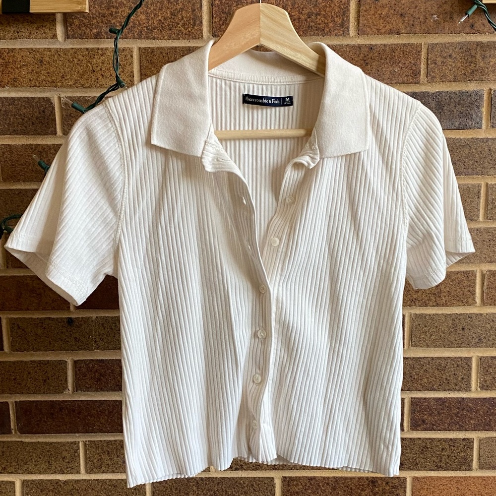 A&F cropped top